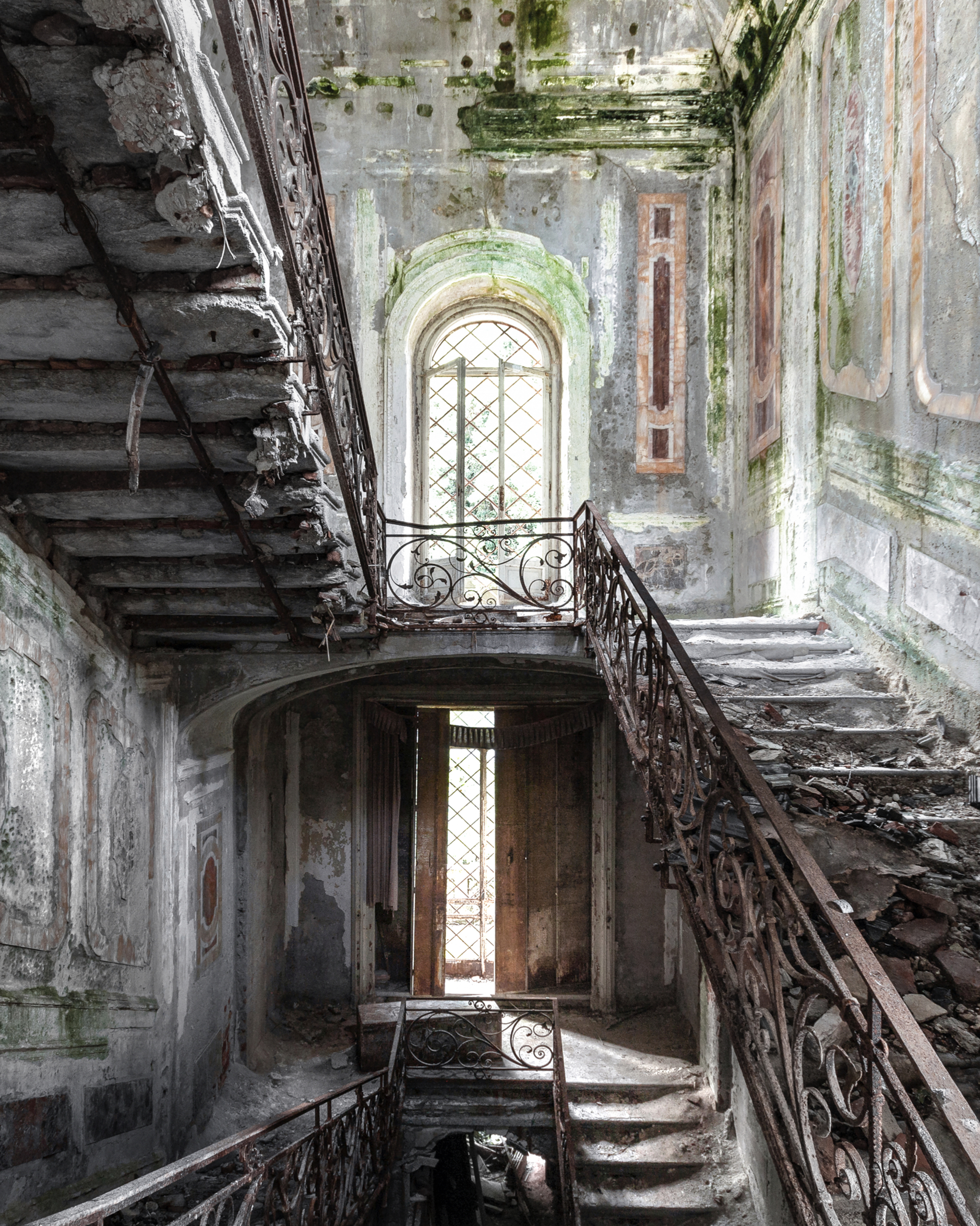 Lady of the Lake - Abandoned Villa near Lago Maggiore, Italy